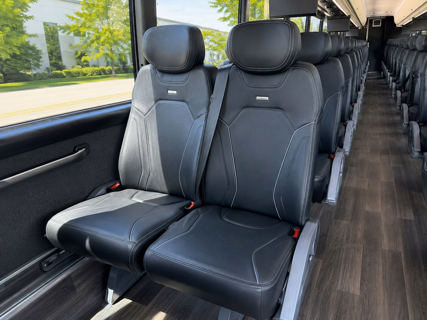 bridal party transportation from clearwater hotels to ceremony venues
